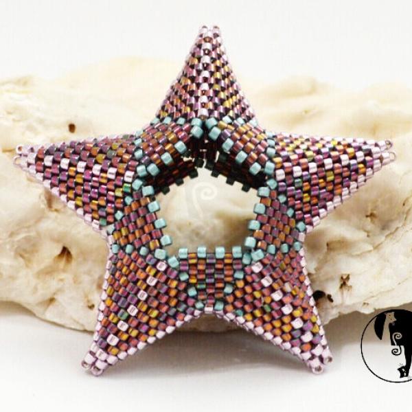 Elara Star - A new Geometric Peyote Star with 5 points - Geometric Bead work