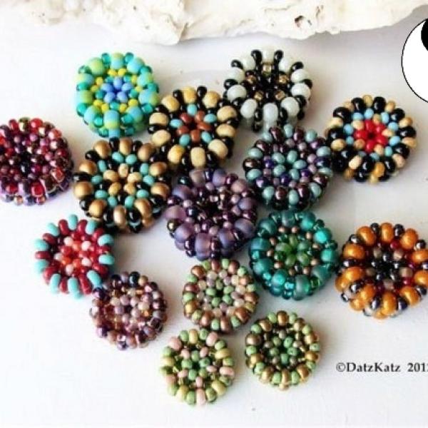 Mandala Rondelle Beaded Bead Pattern - Beaded bead made with seed beads