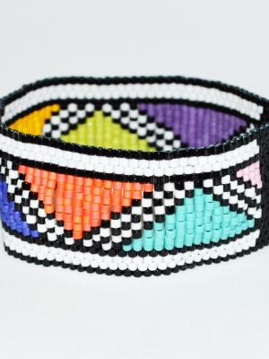 Peyote "Loom" Stitch - an innovative approach to combining peyote stitch with loom patterns  - Odd count Peyote stitch 