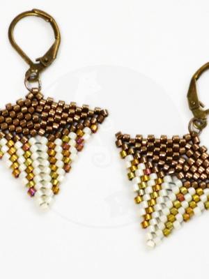 The Kite Earrings - A new Peyote stitch shape and Kite Earrings Pattern - Geometric Bead work