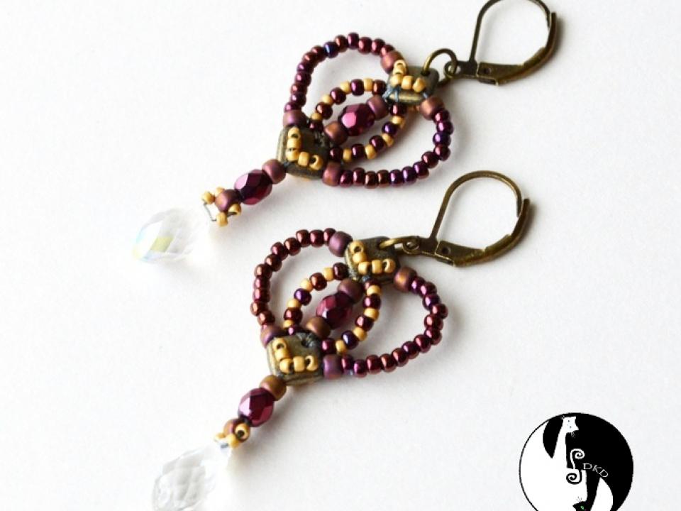 Cupid's Fancy Earrings Pattern - Quadra Tile 4 hole beads, Fire Polish beads, Seed Beads, Crystal drops