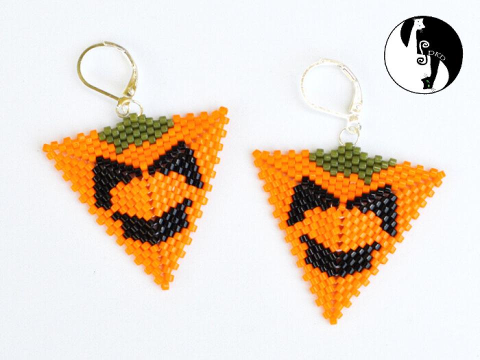 Happy Pumpkin Triangle Pattern - Halloween Triangle #1 - Miyuki Delica beads