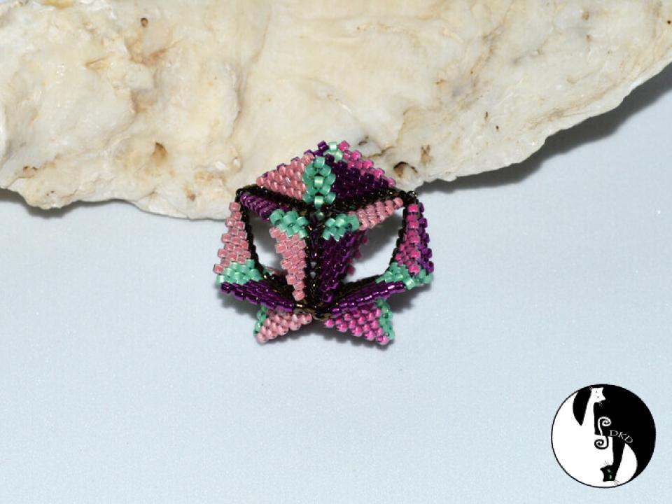 Irregular Hexagon 21 Bauble - Peyote Geometric Shape - Delica beads